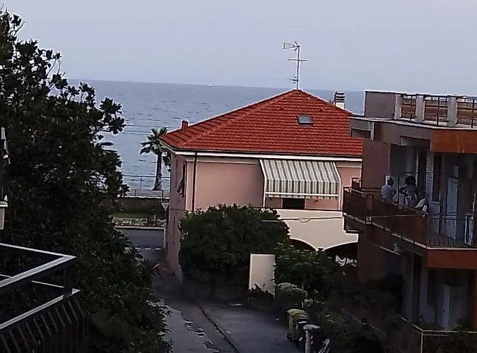La Casa Di Sissi Appartement Pietra Ligure